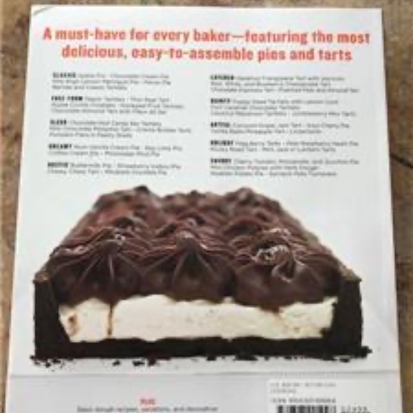 NEW MARTHA STEWART'S PIES & TARTS 150 RECIPES FAVORITES GREAT PHOTOS NEVER USED - Picture 3 of 5